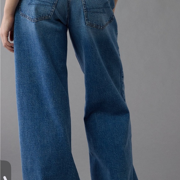 American Eagle Outfitters Blue Flare Jeans - Picture 2 of 7